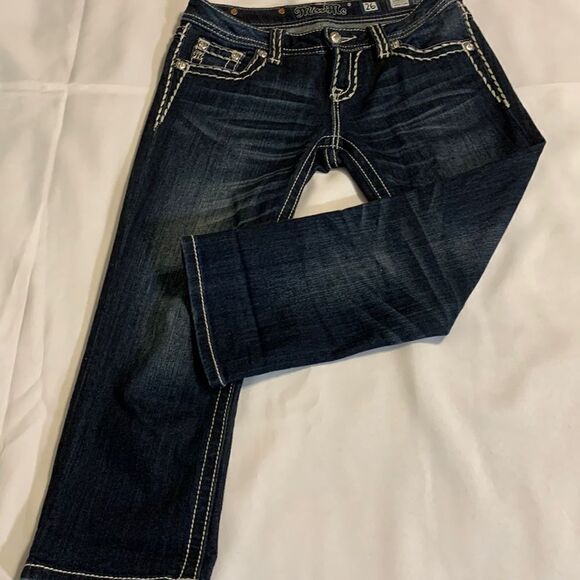 Miss Me size 26 Signature cuffed capris - Picture 1 of 10